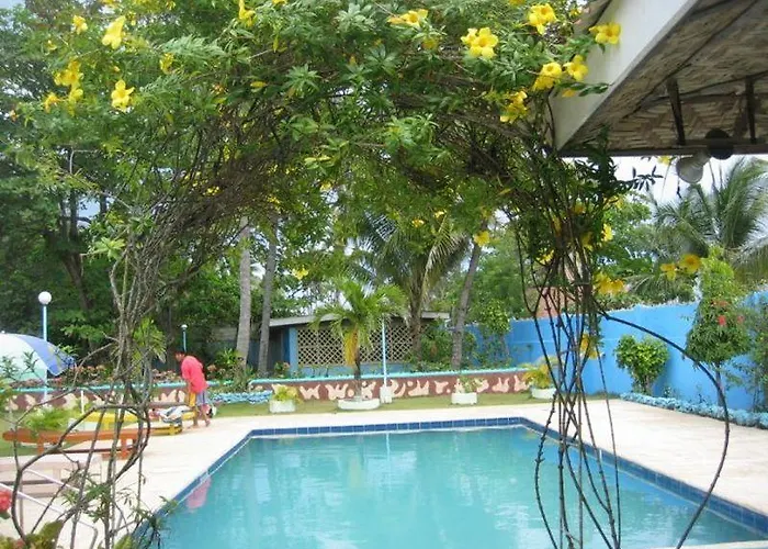 Looc Garden Hotel Argao
