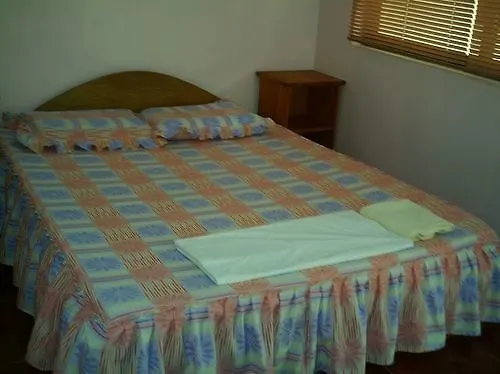 Looc Garden Hotel 2*