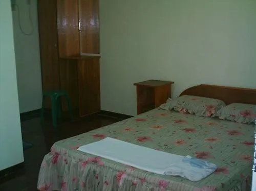 Hotel Looc Garden