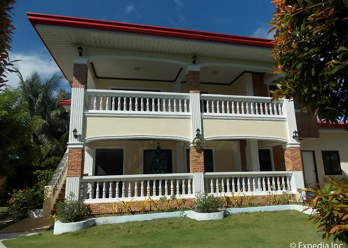 Hotel Looc Garden 2*
